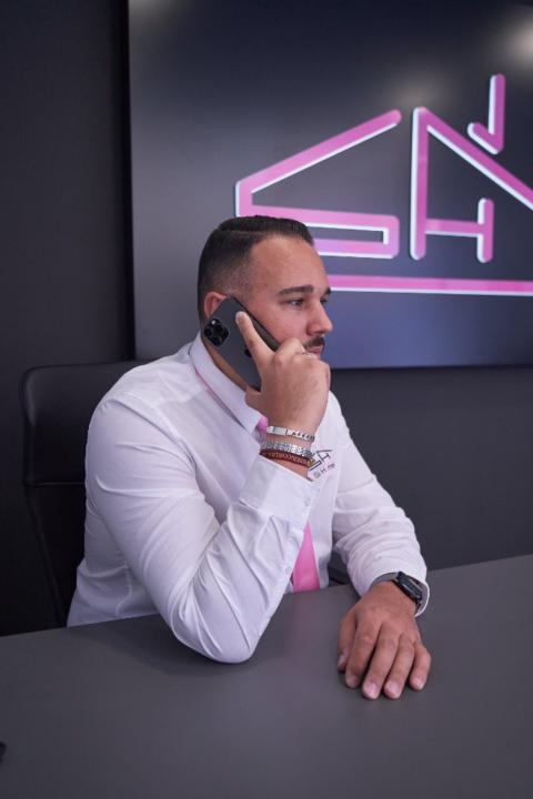 Ivan Si Homes