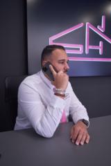 Ivan Si Homes