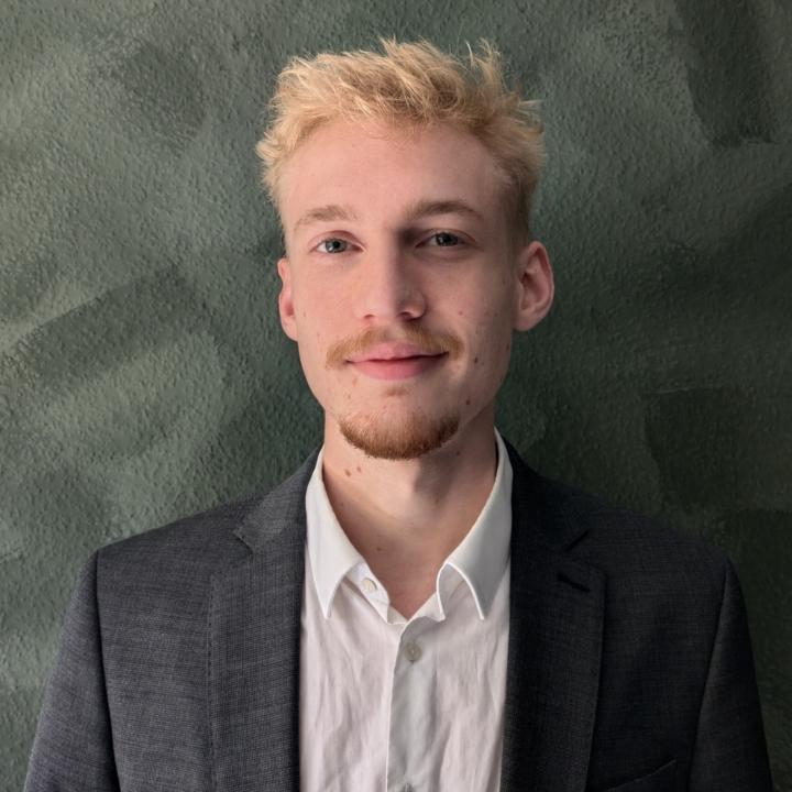 Luca Broßmann