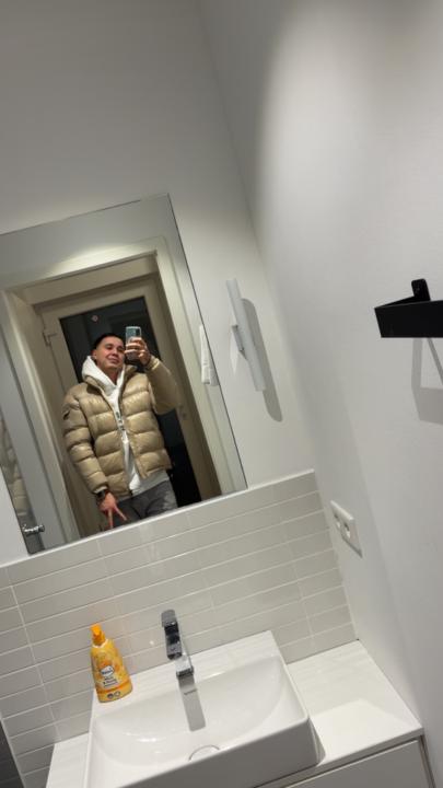 Brandon Mitchell Kroes