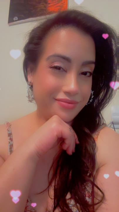 Nadya Calero- De Leon
