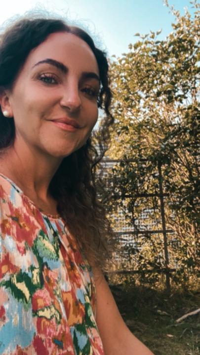 Corina Sax