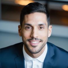 Chris Raposo