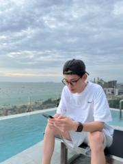 Isaacyu U