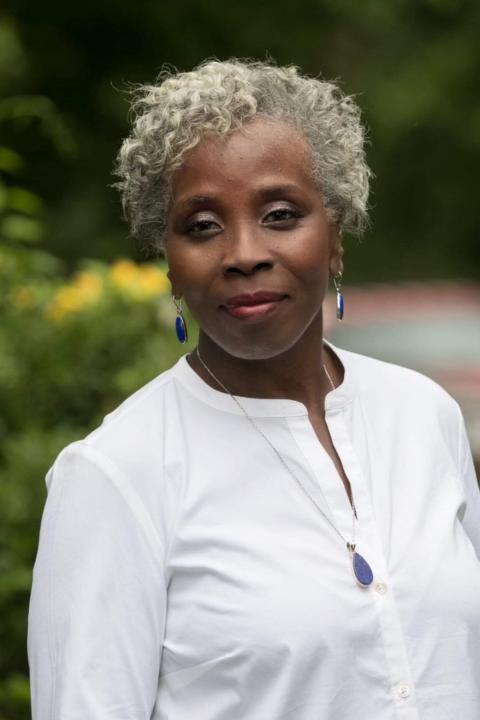 Dr Pat Barrington