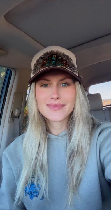Debbie Shelton