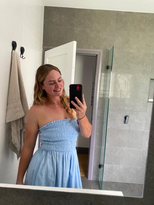 Abby Glaves