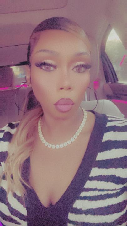 Monisha Holloway