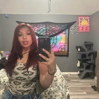 Angie Flores