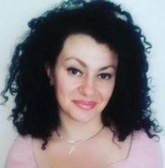 Roxana Sandoi