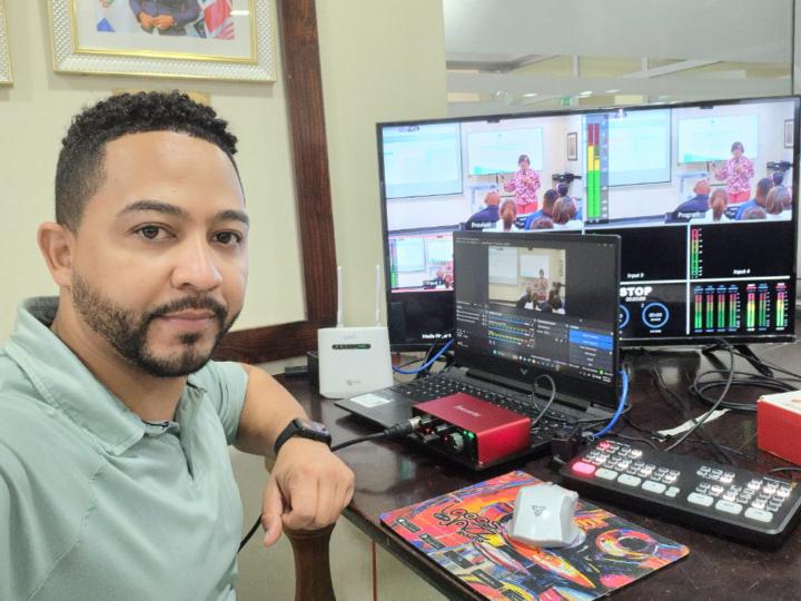 Jonathan Segura