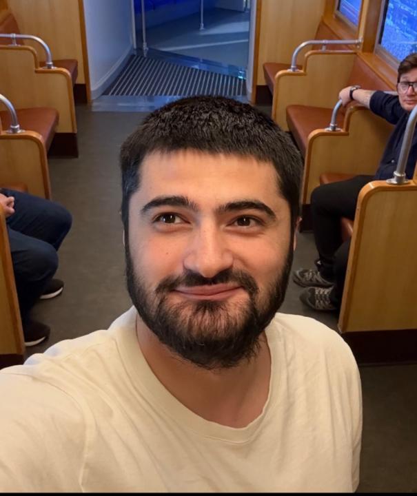 Dachi Sakhltkhutsishvili