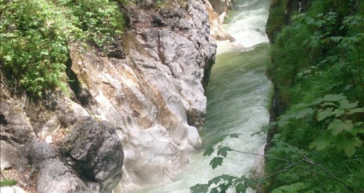 Hand made by Letakai