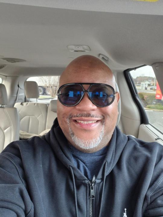 Raymont Henderson