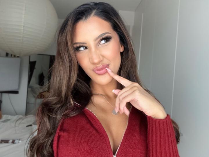 Sofia Jaguar