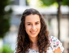 Svetoslava Apostolova