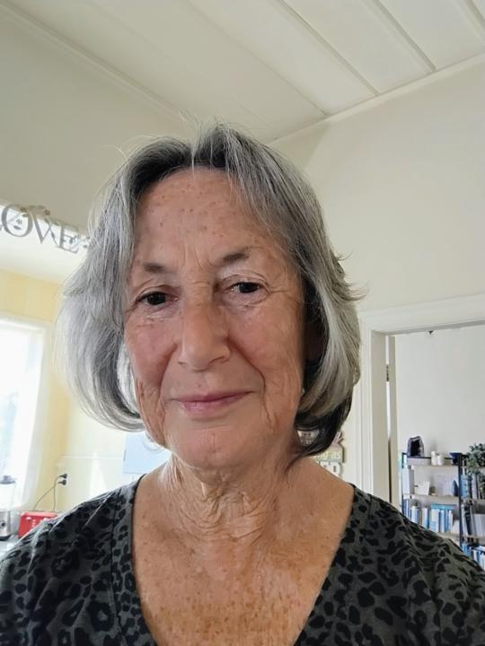 Evelina Carter