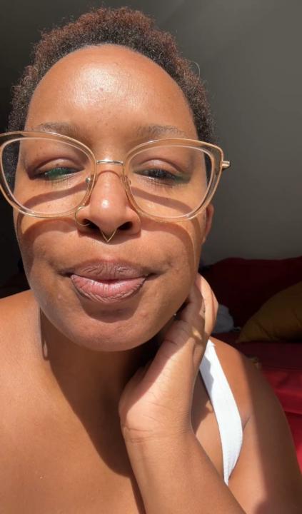 Today’s Rant of Righteous Rage: How Anti-Sales Sentiments on LinkedIn Disproportionately Harm Founders and Freelancers