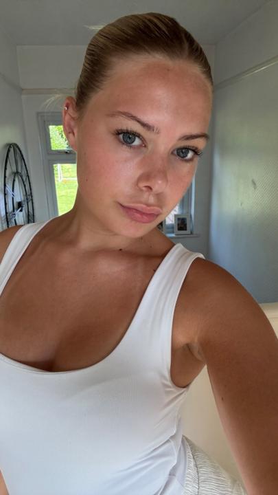 Freya Brett