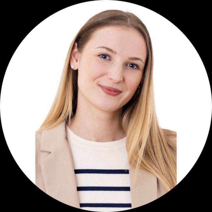 Dóra Szenczi-Lajkó