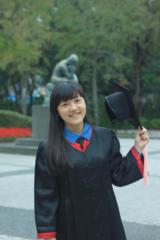 筑婷 張
