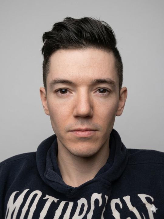 Steven Bo