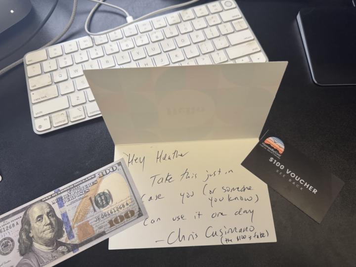 Fake $100 bills