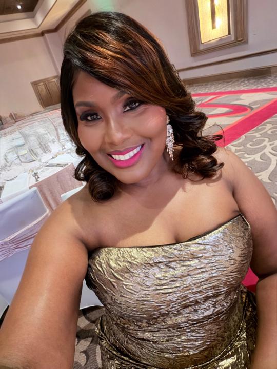 Shondra White