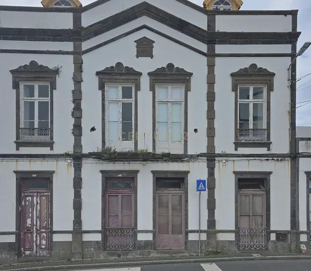 It is not a Palace but it could be in your hands