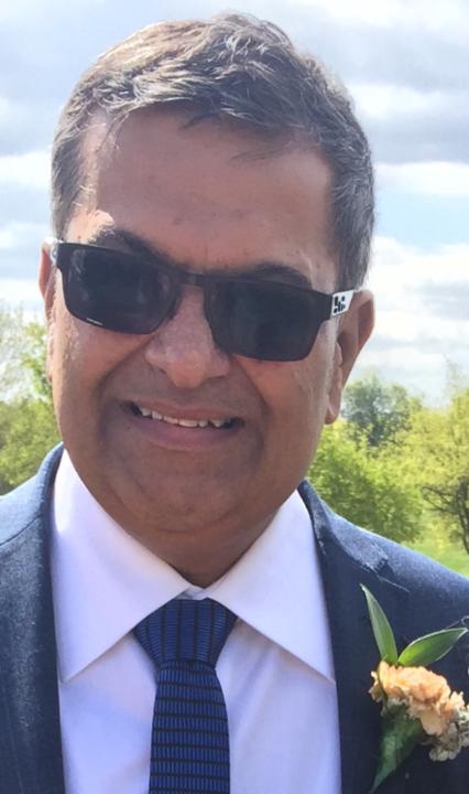 Ketan Pau