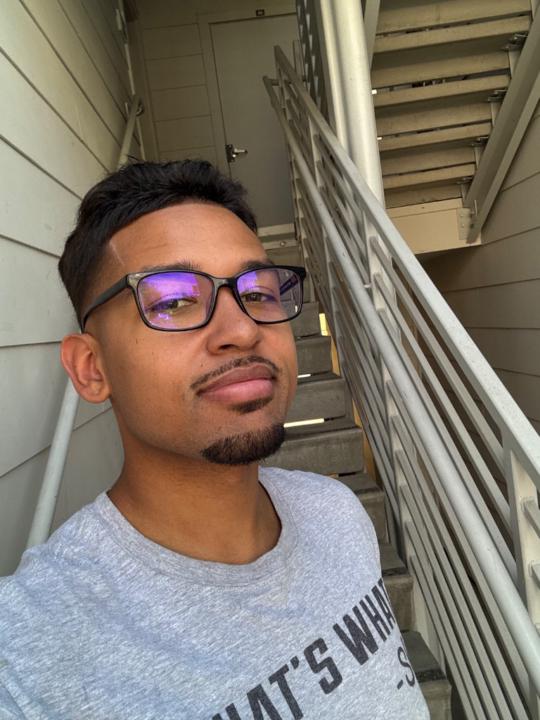 Robert Ray Jr.