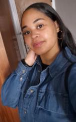 Shakila F