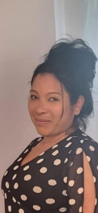 Lourdes Maria Castro