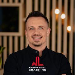 Maciej S