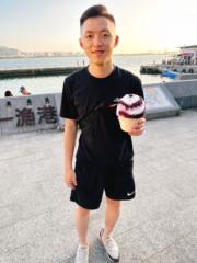 緯倫 陳