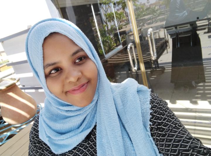 Basmala Naji Osman 梦涵
