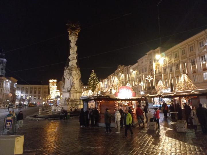 Poste ein Bild von Deinem Weihnachtsmarkt 💫