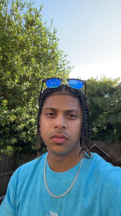 Navneesh Veerassamy