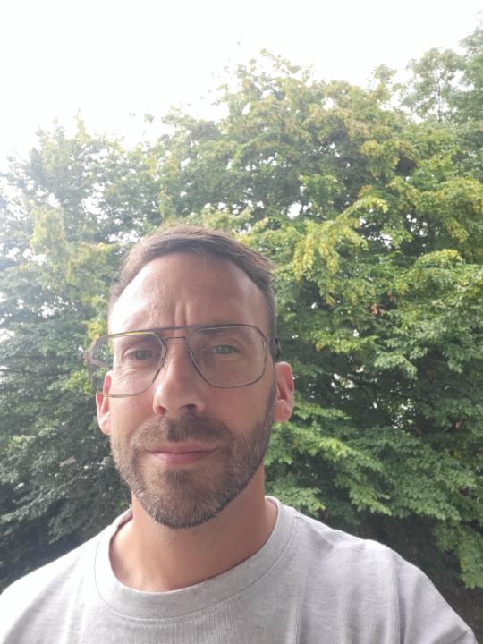 Dennis Pape