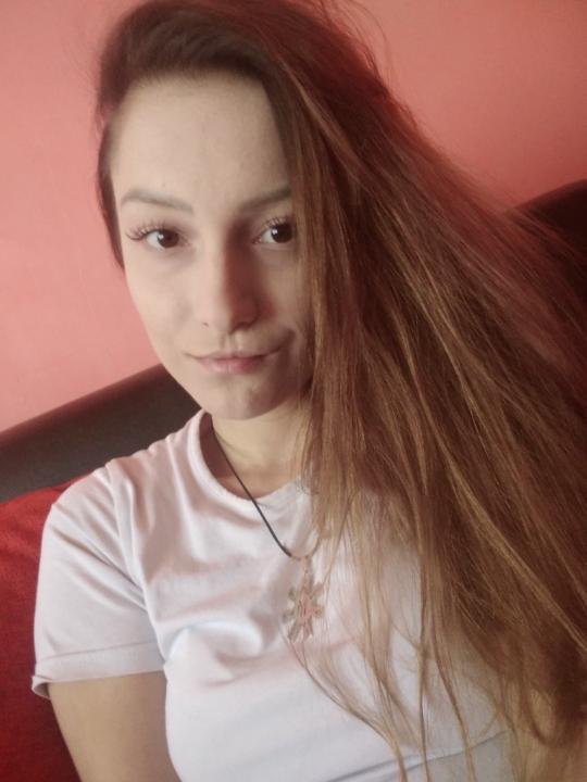 Дарина Божичкова