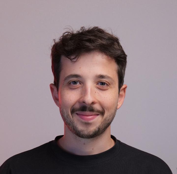Henri ExplorIA