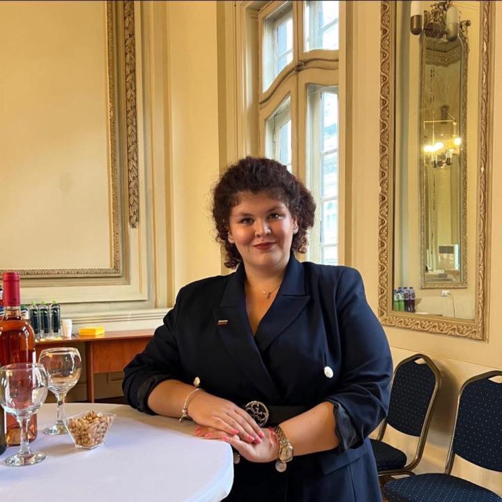 Hristina Nikolova