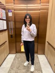 庭綺 張