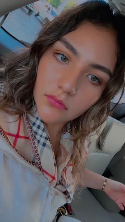 Arianna Mimi