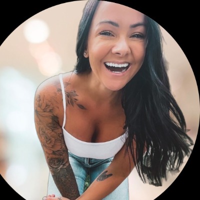 Caryn Mello