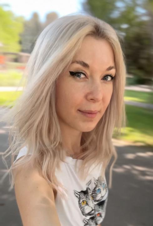 Svetlana Leonova