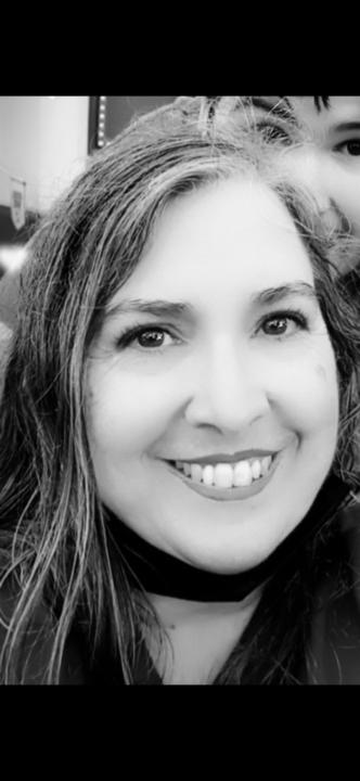 Jennifer Holecek