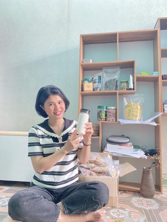 Nguyễn Thị Lý.Co