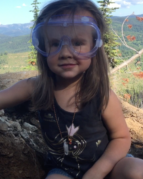 Unearth Joy, Adventure, and Stronger Family Bonds 💎