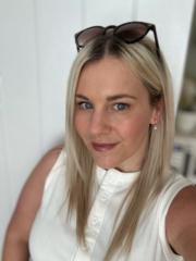 Laura Cummings
